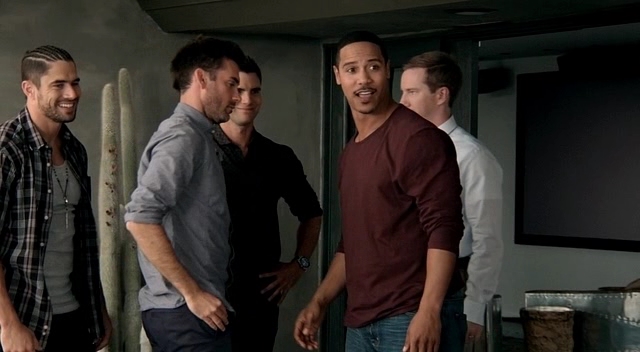 Charmed-Online-dot-NL-2015Bachelors1821.jpg Charmed-Online-dot-NL-2015Bachelors1821.jpg