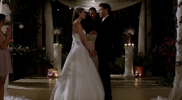 Charmed-Online-dot-NL-2015Bachelors4435.jpg Charmed-Online-dot-NL-2015Bachelors4435.jpg