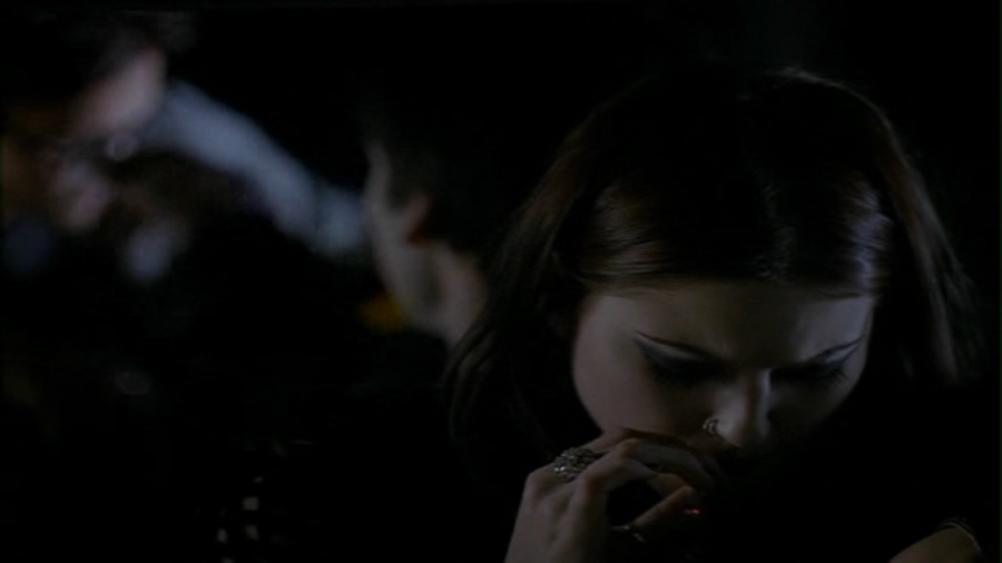 Charmed-Online-dot-net_VampireClan1364.jpg Charmed-Online-dot-net_VampireClan1364.jpg