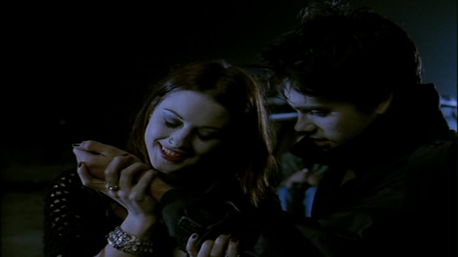 Charmed-Online-dot-net_VampireClan3842.jpg