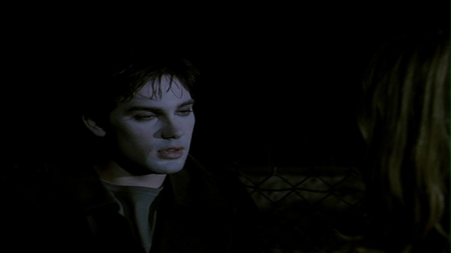 Charmed-Online-dot-net_VampireClan3880.jpg
