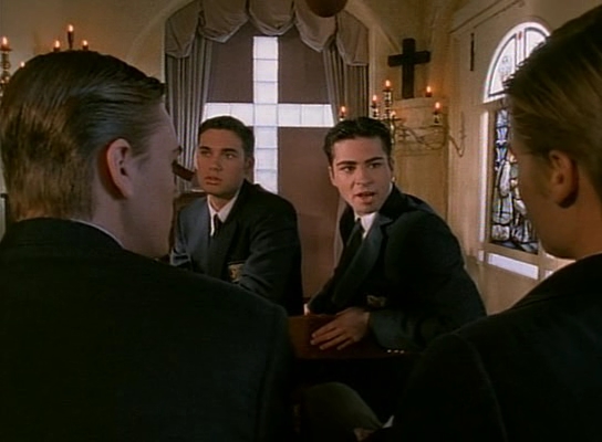 Charmed-Online-nl_VoodooDoll1662.jpg