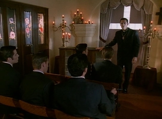 Charmed-Online-nl_VoodooDoll1887.jpg