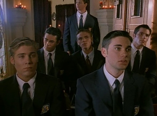 Charmed-Online-nl_VoodooDoll1982.jpg Charmed-Online-nl_VoodooDoll1982.jpg