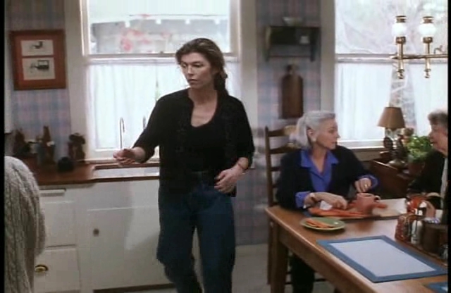 Charmed-Online-dot_nl-AboveSuspicion3603.jpg
