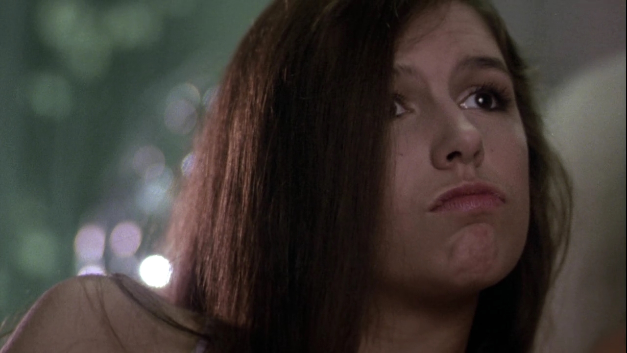 Charmed-Online_dot_nl-StayingAlive1735.jpg