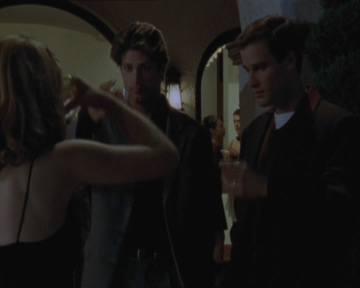 SMG-Source-dot-org-BTVS-2x05ReptileBoy1460.jpg