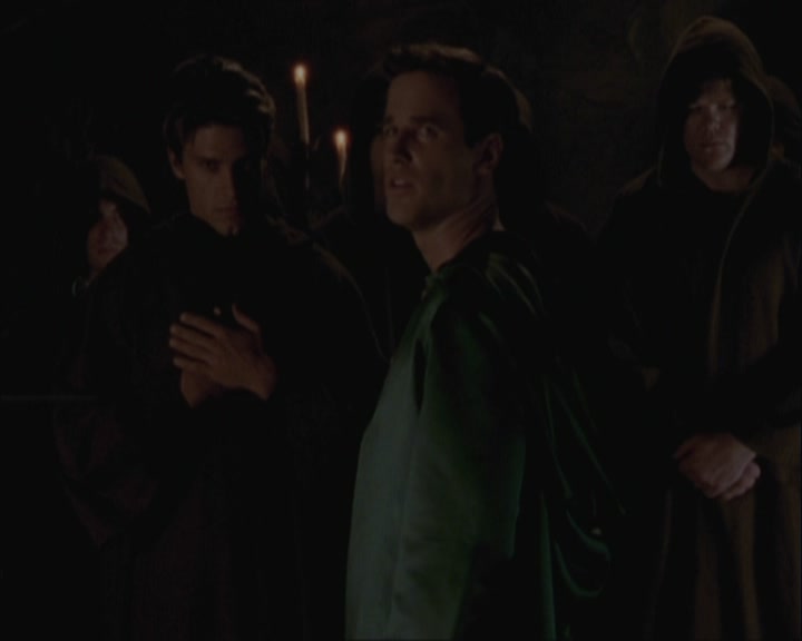 SMG-Source-dot-org-BTVS-2x05ReptileBoy1924.jpg