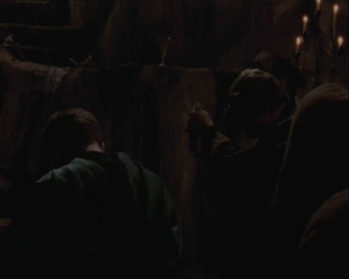 SMG-Source-dot-org-BTVS-2x05ReptileBoy1971.jpg