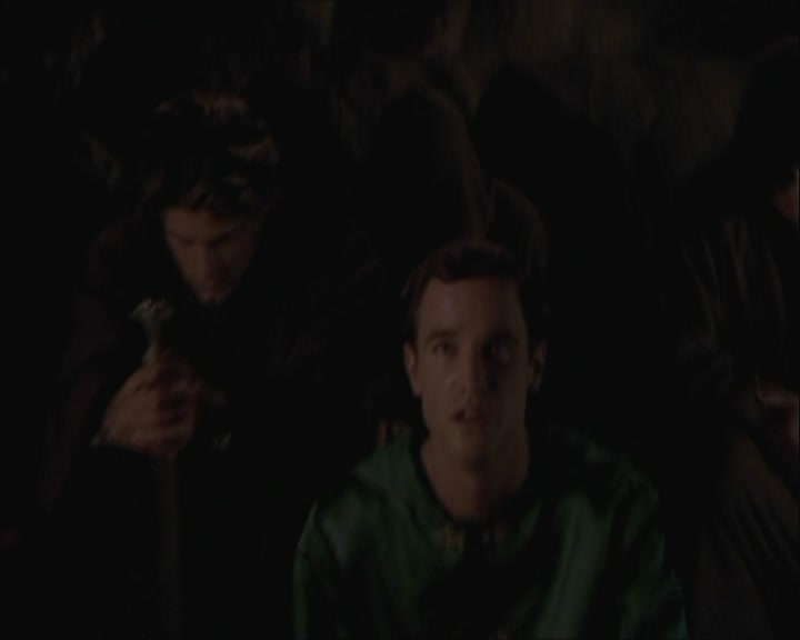 SMG-Source-dot-org-BTVS-2x05ReptileBoy1988.jpg