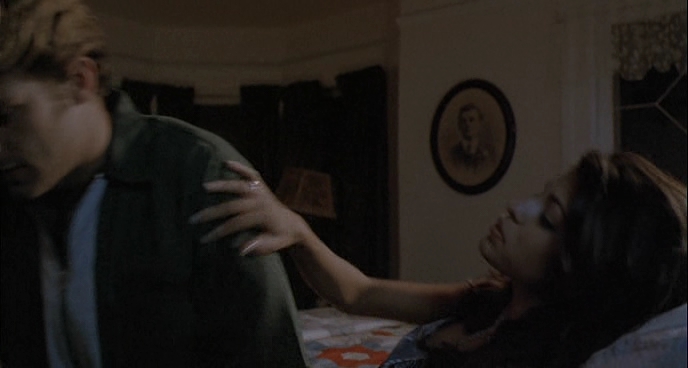 Charmed-Online-dot-net_ChildrenOfTheCornV-1397.jpg