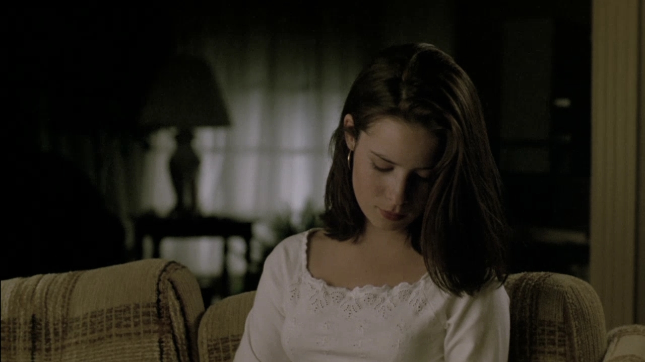 Charmed-Online-dot-nl_DrGigges1968.jpg