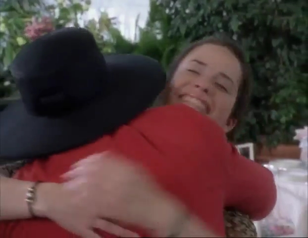 Charmed-Online-dot-net_APerfectStranger1206.jpg