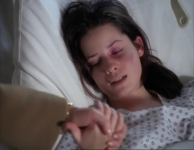 Charmed-Online-dot-net_APerfectStranger2351.jpg