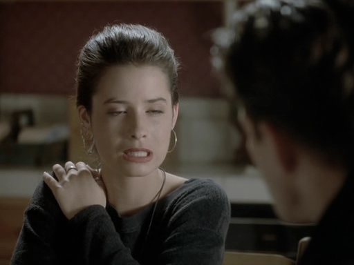 Charmed-Online_dot_nl-PicketFences1x05-2437.jpg
