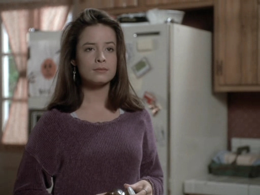 Charmed-Online_dot_nl-PicketFences1x06-1596.jpg