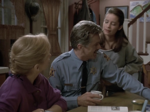 Charmed-Online_dot_nl-PicketFences1x08-1146.jpg