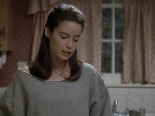 Charmed-Online_dot_nl-PicketFences1x08-1184.jpg