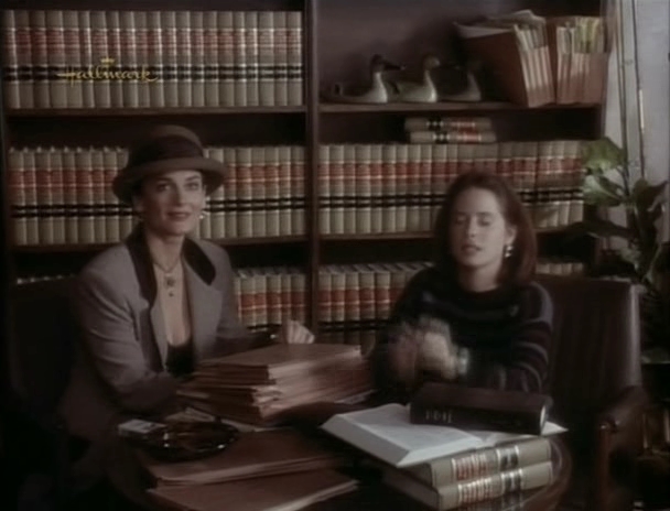 Charmed-Online_dot_nl-PicketFences2x06-9070.jpg Charmed-Online_dot_nl-PicketFences2x06-9070.jpg