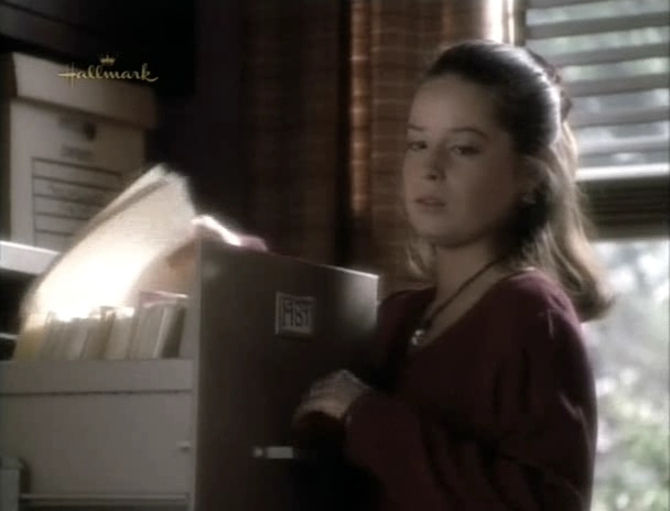 Charmed-Online_dot_nl-PicketFences2x20-1512.jpg Charmed-Online_dot_nl-PicketFences2x20-1512.jpg