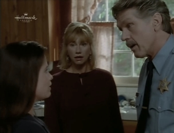 Charmed-Online_dot_nl-PicketFences3x02-3952.jpg