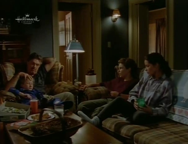 Charmed-Online_dot_nl-PicketFences3x04-1023.jpg