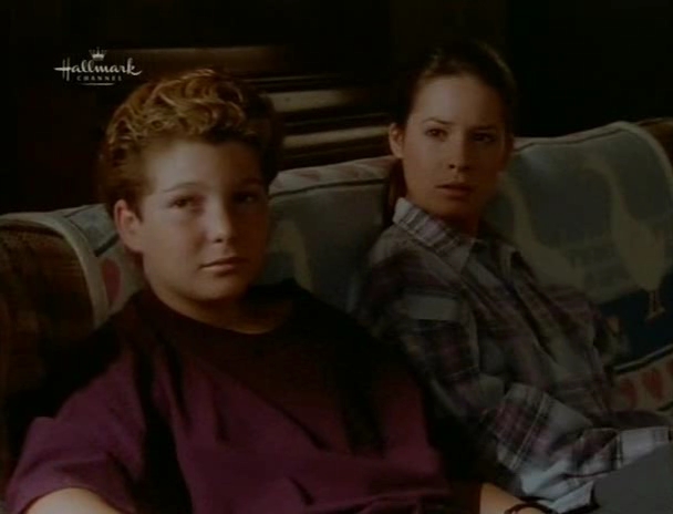Charmed-Online_dot_nl-PicketFences3x04-1031.jpg
