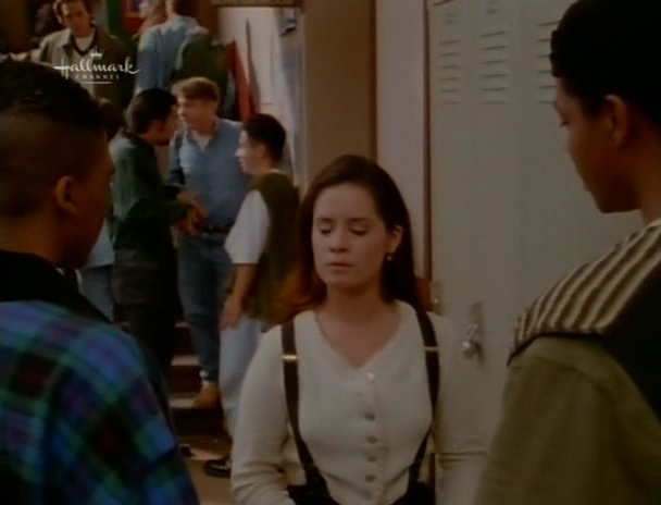 Charmed-Online_dot_nl-PicketFences3x04-1221.jpg