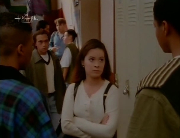 Charmed-Online_dot_nl-PicketFences3x04-1225.jpg