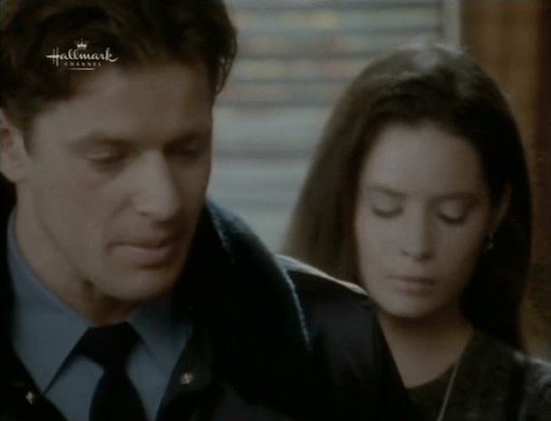 Charmed-Online_dot_nl-PicketFences3x07-0703.jpg
