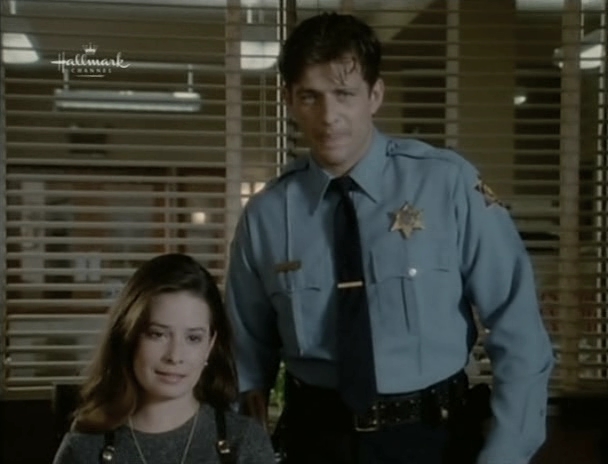 Charmed-Online_dot_nl-PicketFences3x07-0997.jpg