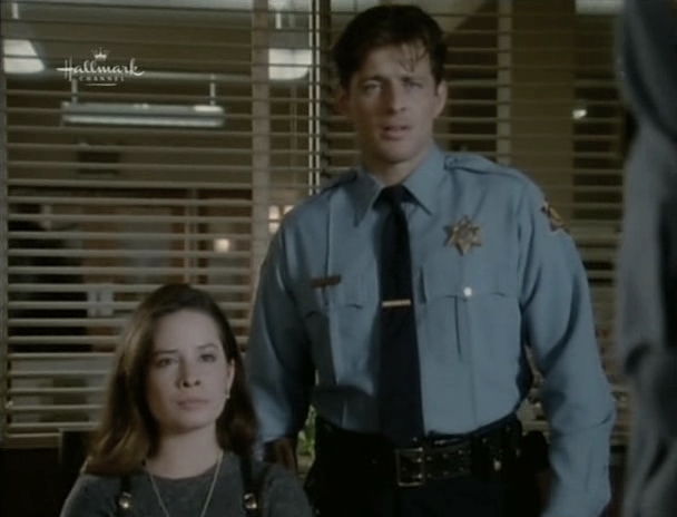 Charmed-Online_dot_nl-PicketFences3x07-1016.jpg