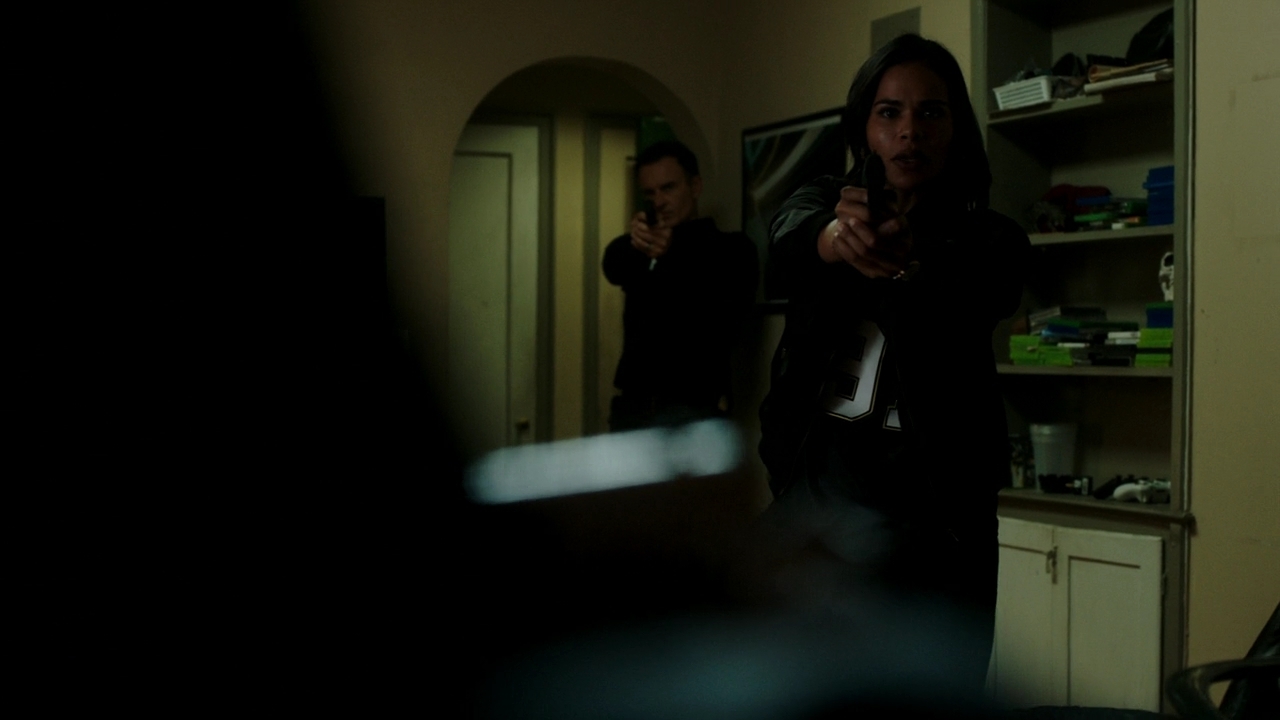 Charmed-Online-dot-nl-FBIMostWanted1x04-2228.jpg