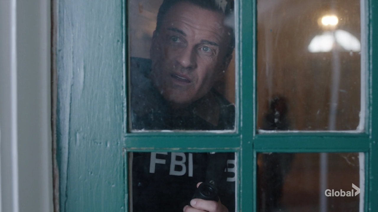 Charmed-Online-dot-nl-FBIMostWanted1x05-0738.jpg
