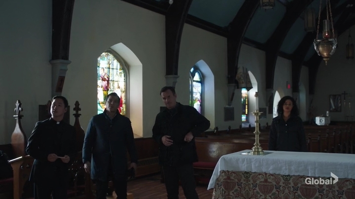 Charmed-Online-dot-nl_FBIMostWanted1x10-0588.jpg