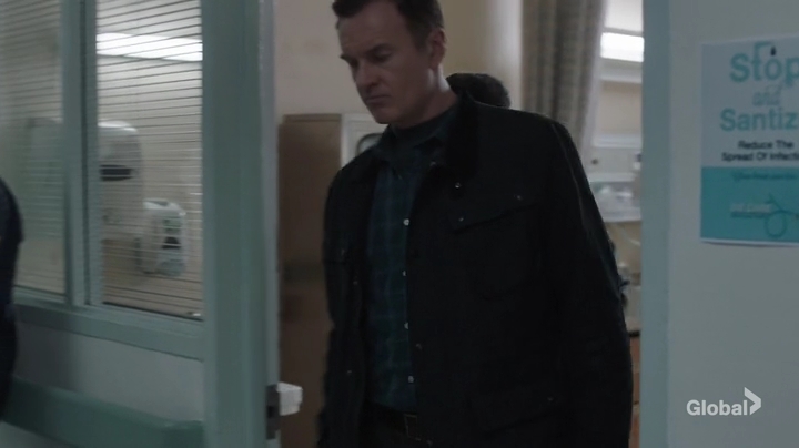 Charmed-Online-dot-nl_FBIMostWanted1x10-0713.jpg