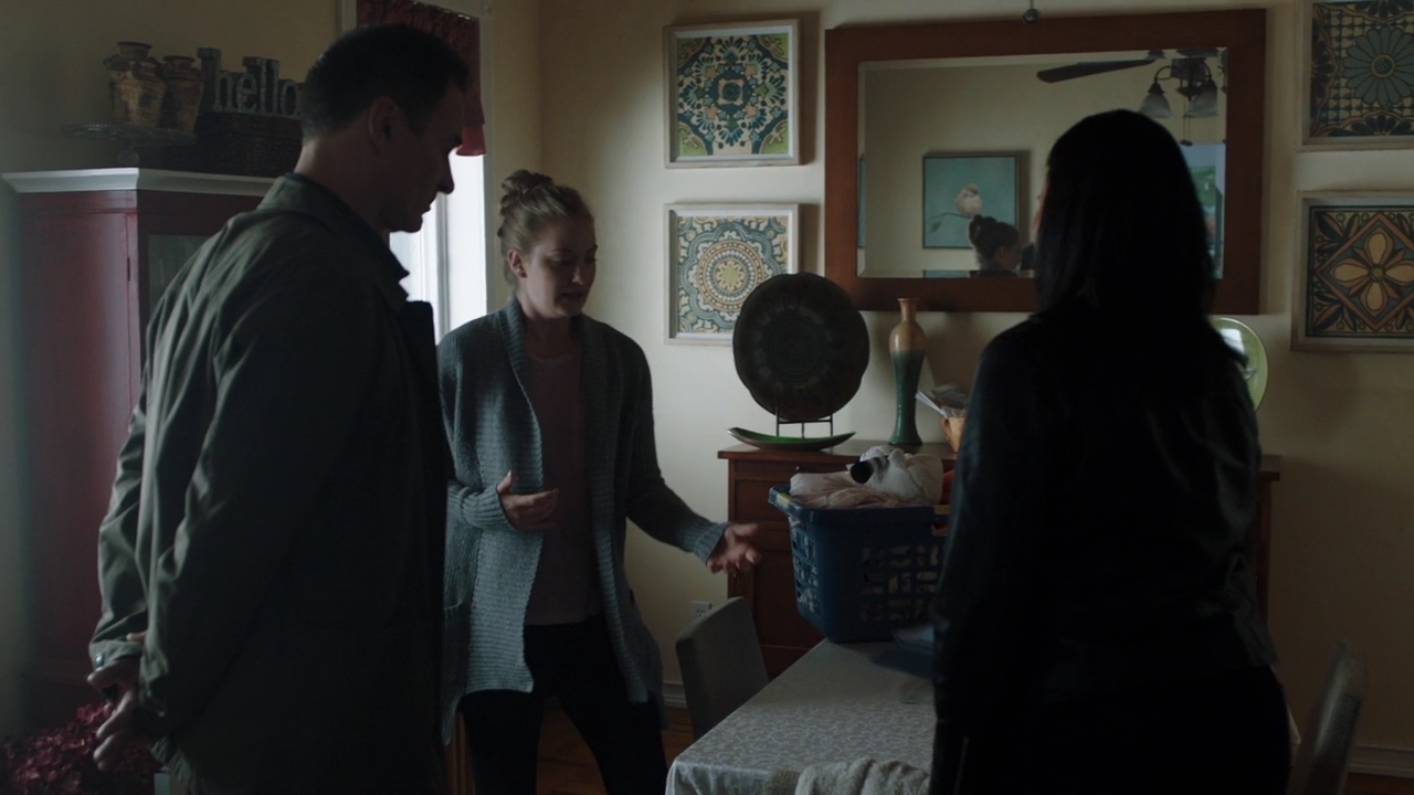Charmed-Online-dot-nl_FBIMostWanted1x11-0506.jpg