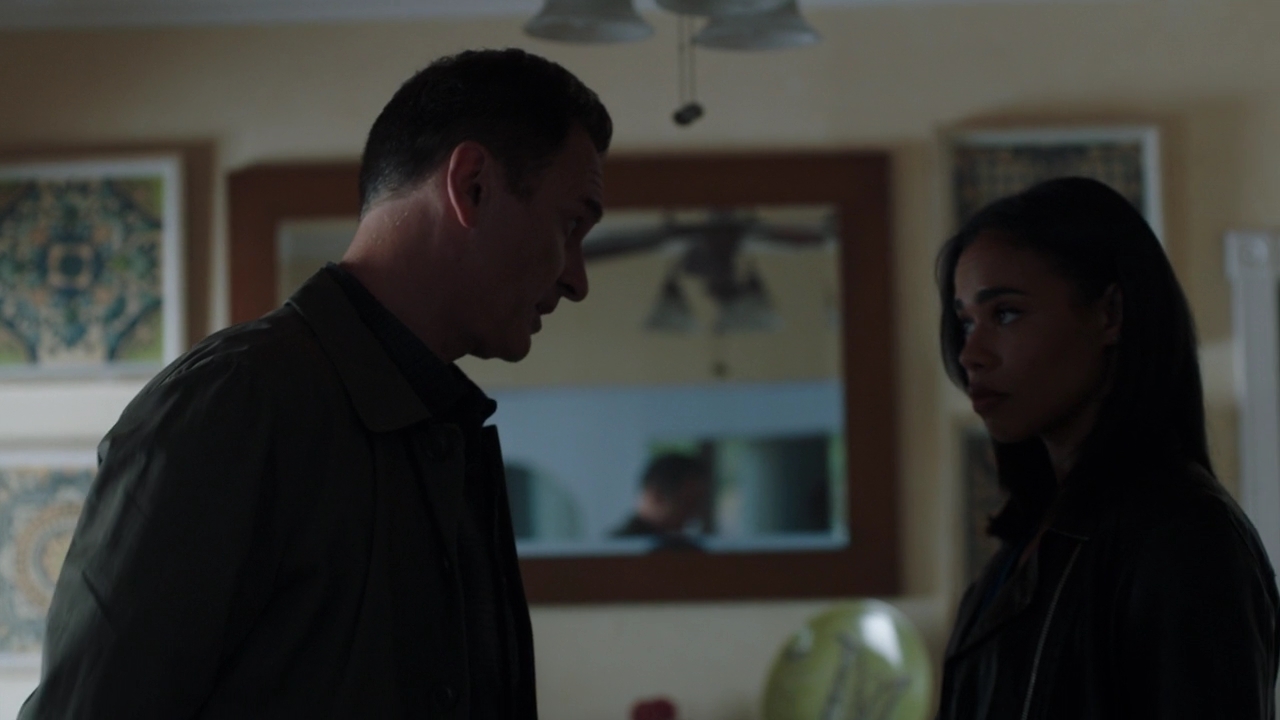 Charmed-Online-dot-nl_FBIMostWanted1x11-0516.jpg