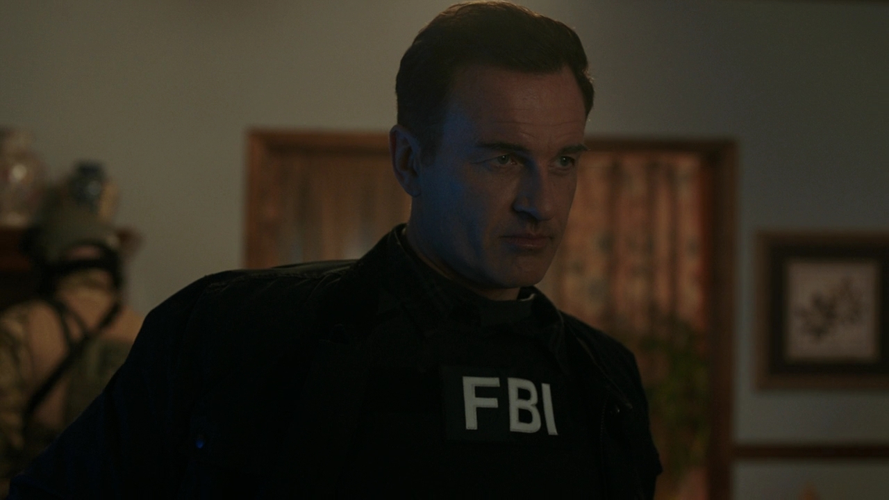 Charmed-Online-dot-nl_FBIMostWanted1x13-0447.jpg