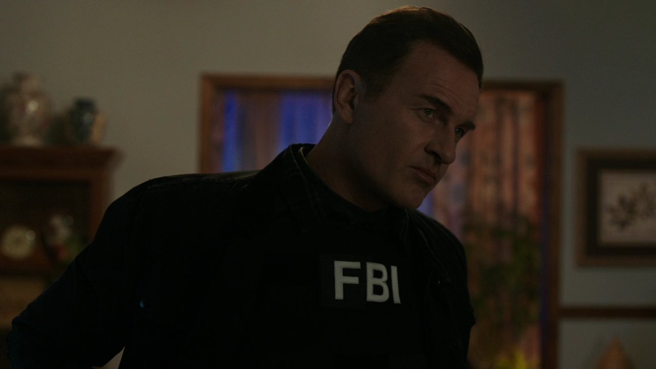 Charmed-Online-dot-nl_FBIMostWanted1x13-0464.jpg