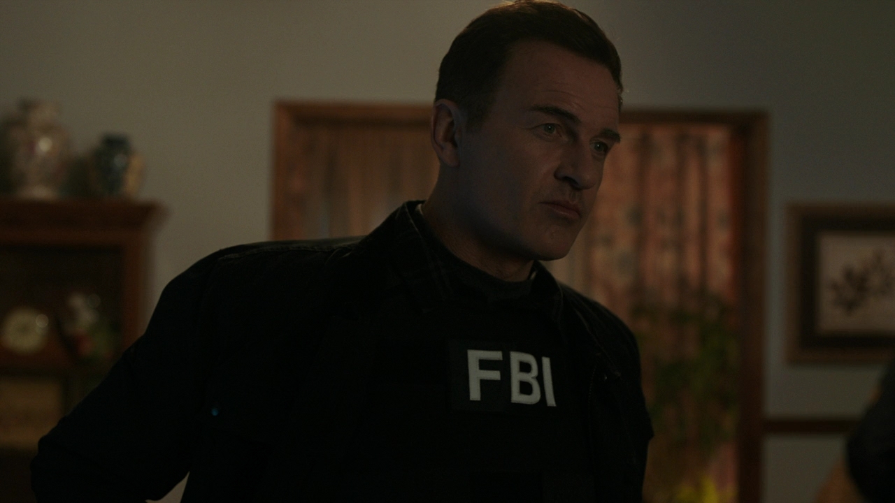 Charmed-Online-dot-nl_FBIMostWanted1x13-0465.jpg
