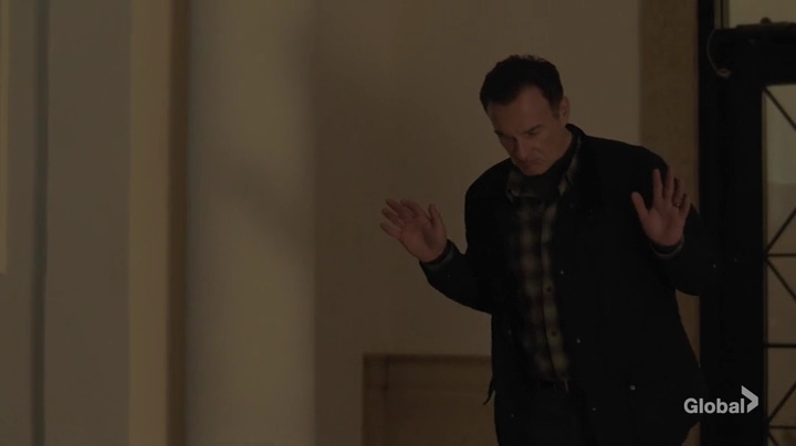 Charmed-Online-dot-nl_FBIMostWanted1x14-2146.jpg