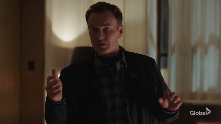 Charmed-Online-dot-nl_FBIMostWanted1x14-2228.jpg