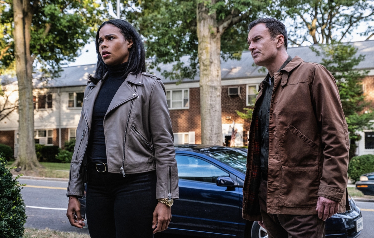 1x01-015.jpg