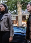 1x01-015.jpg