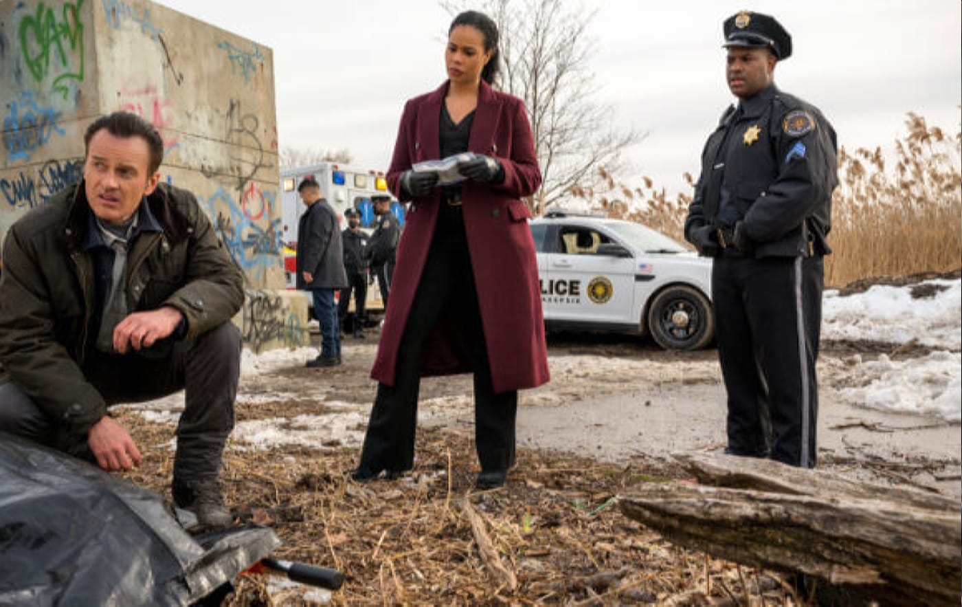 2x09-001.jpg