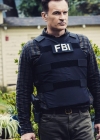 2x01-009.jpg