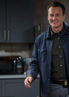 2x09-005.jpg
