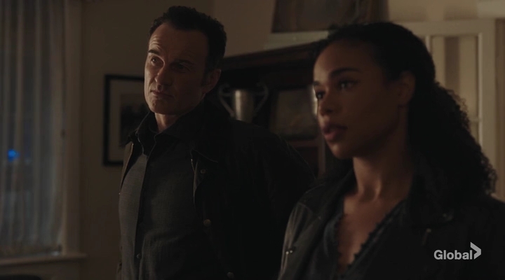 Charmed-Online-dot-nl_FBIMostWanted2x04-1780.jpg