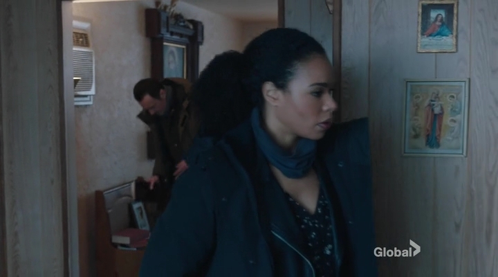 Charmed-Online-dot-nl_FBIMostWanted2x08-0633.jpg